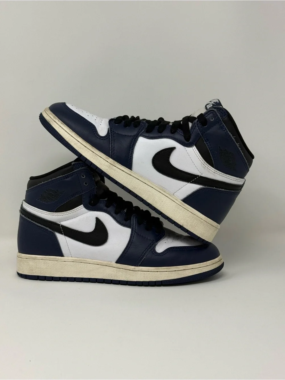 Size 5.5Y- Air Jordan 1 Retro High OG GS 